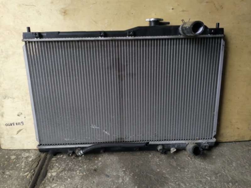 Радиатор двс Honda Stepwgn RF1 B20B (б/у)