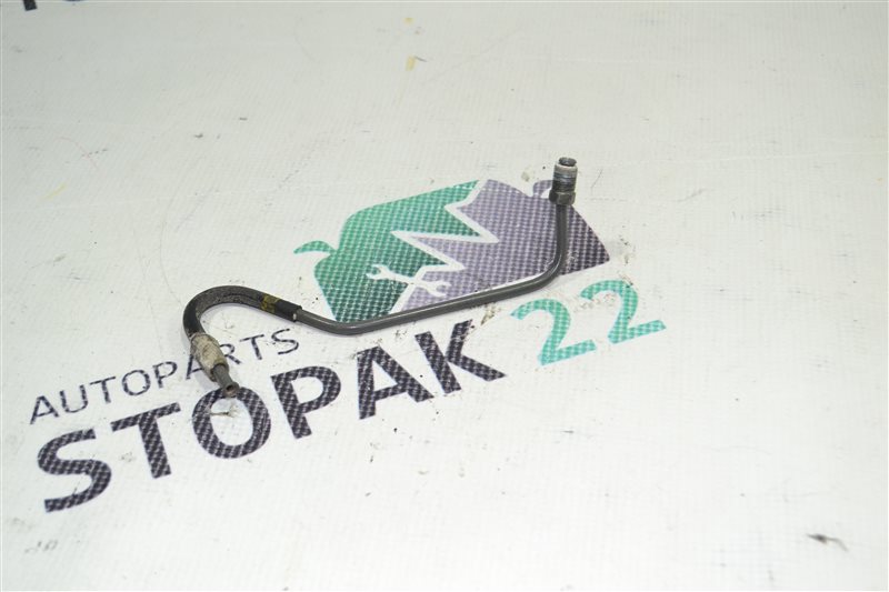Трубка тормозная Toyota Runx NZE121 1NZ 2003 задняя правая (б/у)