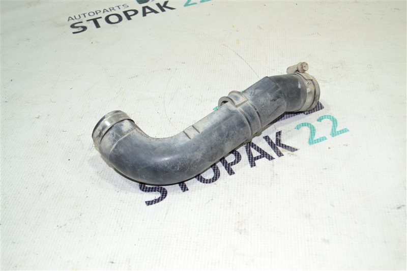 Патрубок горловины топливного бака Toyota Allex NZE121-5076817 1NZ 2004 (б/у)