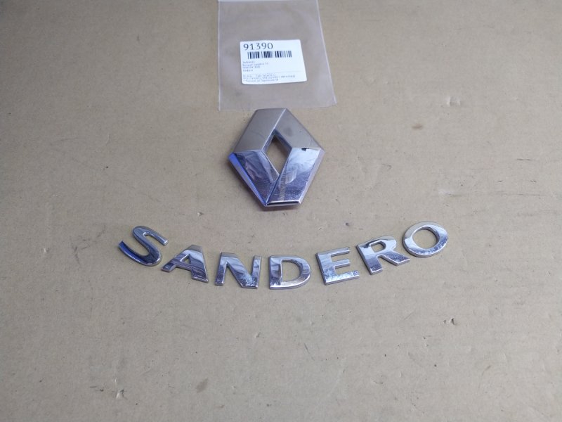 Эмблема Renault Sandero 5S (б/у)
