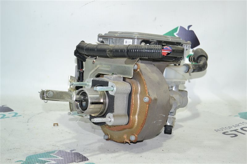 Главный тормозной цилиндр Nissan Leaf ZE0 2012 (б/у)