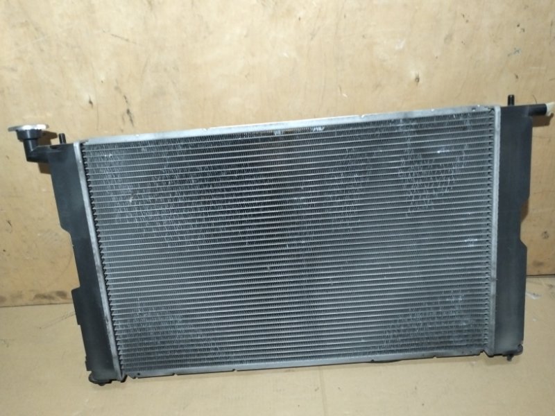 Радиатор охлаждения двигателя Toyota Vista SV50 (б/у)