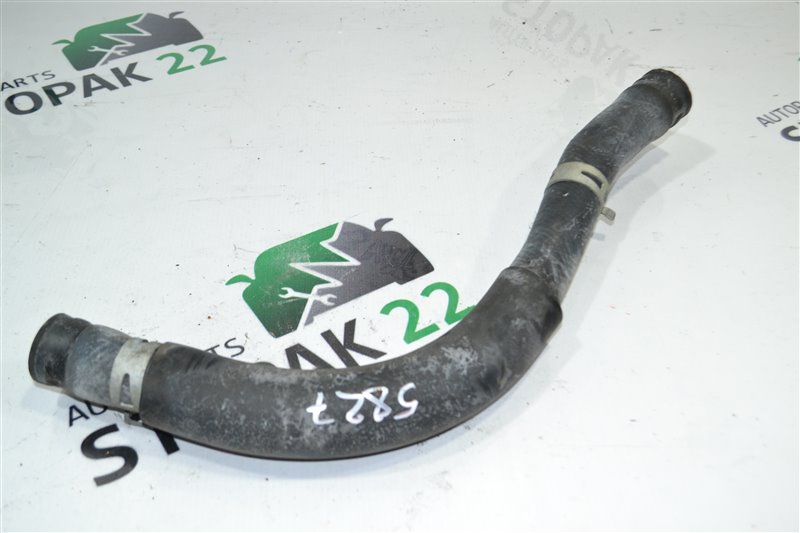 Патрубок радиатора верхний Toyota Corolla NZE120 2001 (б/у)