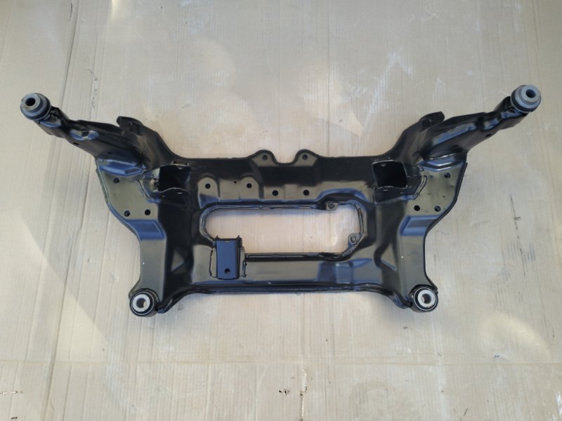 Балка подвески Nissan X-Trail NT30 QR20DE 2000 передняя