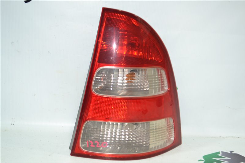 Стоп Toyota Fielder NZE124 1NZ 2000 задний правый (б/у)