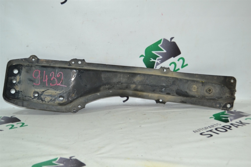 Балка передняя продольная Toyota Fielder NZE121 2003 (б/у)