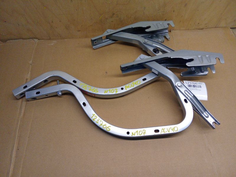 Петля крышки багажника Toyota Camry ACV40 2AZ-FE 2006 (б/у)