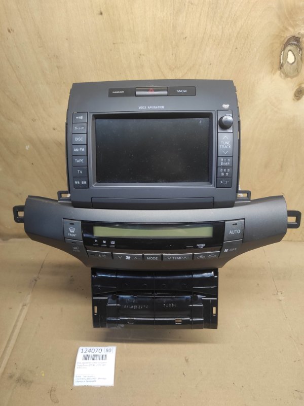 Блок управления климат-контролем Toyota Premio ZZT240 1ZZ-FE 2003 (б/у)