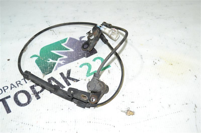 Датчик abs Toyota Corolla NZE121 1NZ 2002 передний правый (б/у)