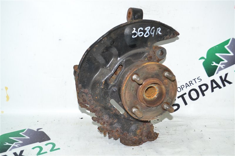 Ступица Toyota Corolla NZE124 2002 передняя правая (б/у)