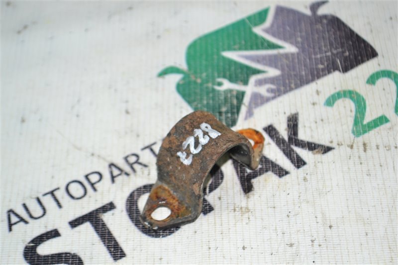 Крепление стабилизатора Toyota Corolla NZE121 1NZ 2001 (б/у)