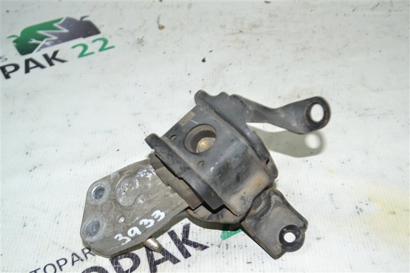 Подушка двигателя Toyota Corolla NZE121 1NZ-FE 2001 правая (б/у)