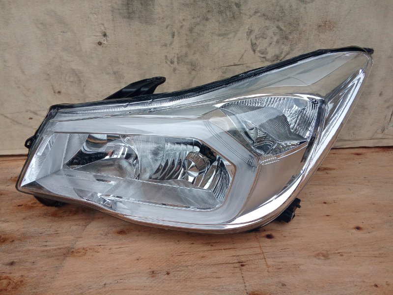 Фара Subaru Forester SJ5 левая