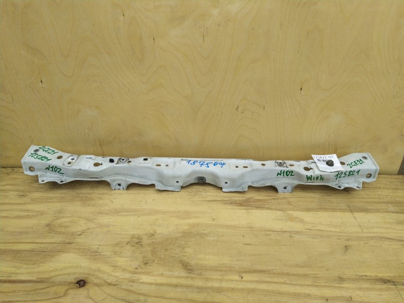Рамка радиатора верхняя Toyota Wish ZGE21 3ZR-FAE 2009 (б/у)