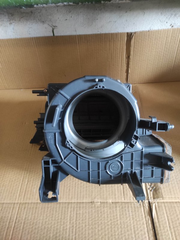 Корпус моторчика печки Toyota Ipsum CXM10 3CTE 2000 (б/у)