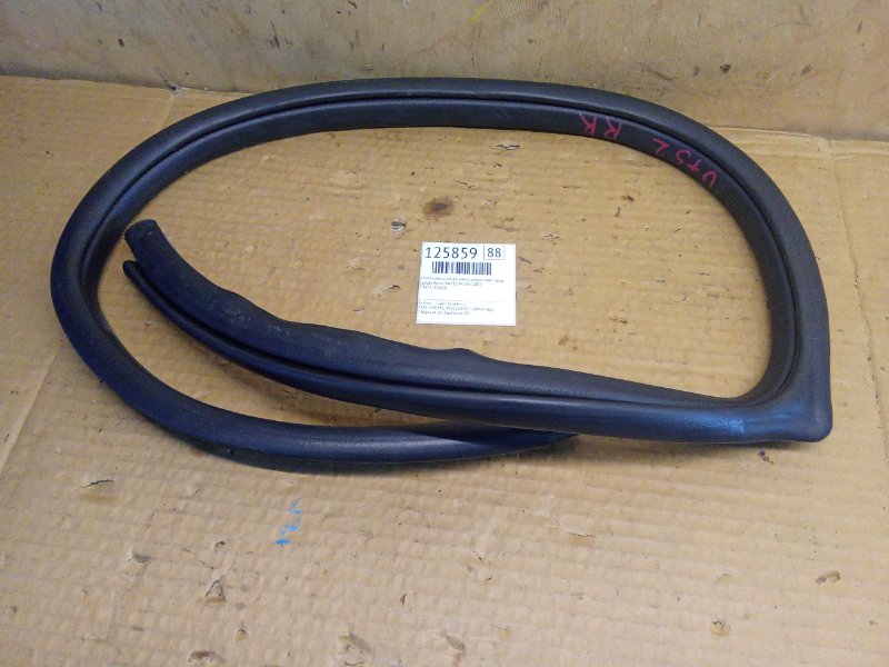 Уплотнительная резинка двери Suzuki Aerio RA21S M15A 2001 задняя правая (б/у)