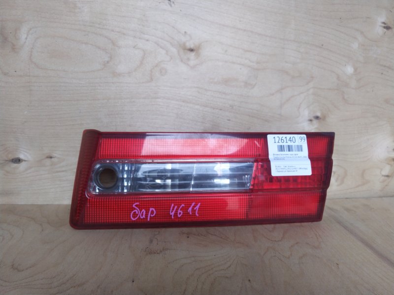 Вставка багажника Toyota Corona Premio AT210 4A-FE 2000 задняя правая (б/у)