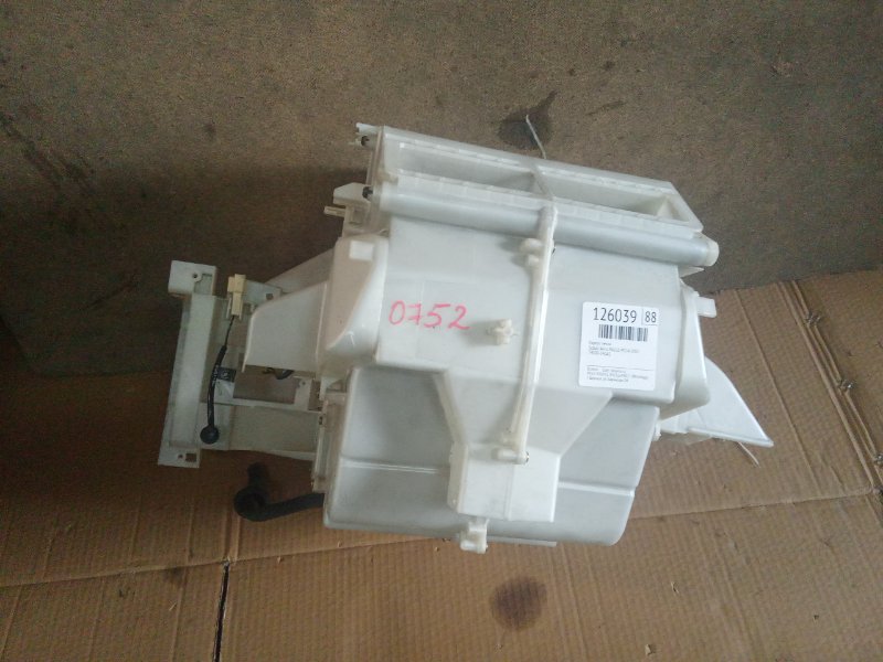 Корпус печки Suzuki Aerio RA21S M15A 2001 (б/у)
