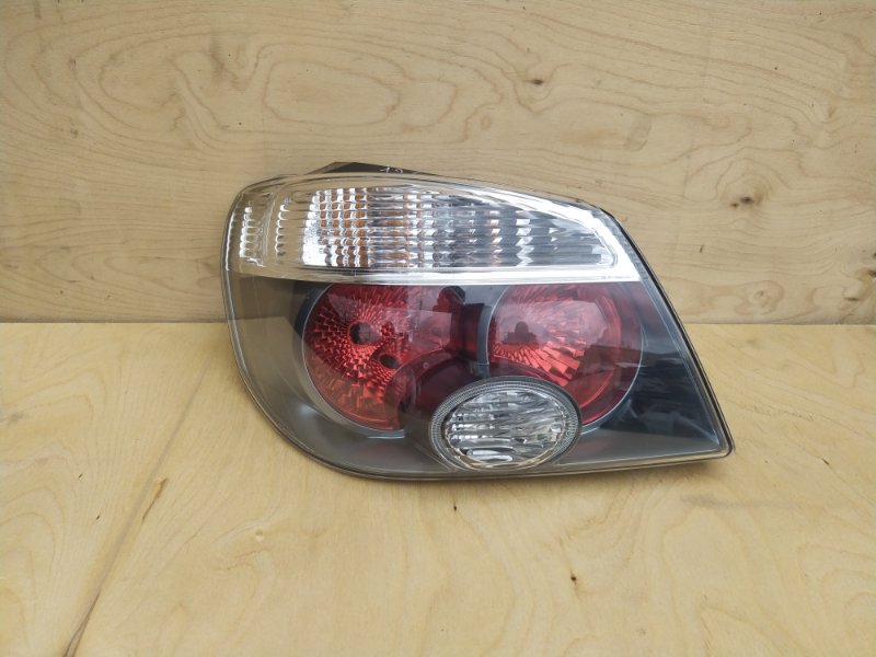 Стоп Mitsubishi Airtrek CU5W 4G69 2005 задний левый (б/у)