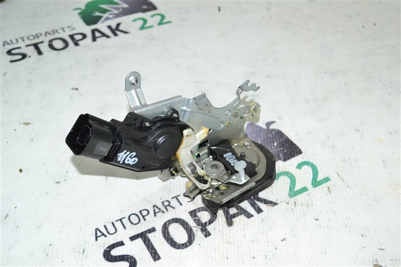Замок двери Toyota Corolla NZE121 1NZ-FE 2006 задний левый (б/у)