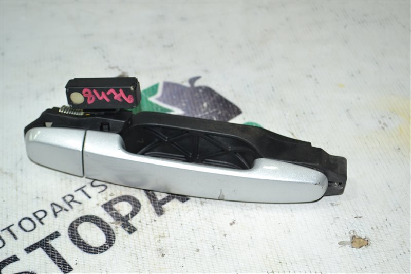 Ручка двери Toyota Runx NZE121 1NZ-FE 2002 задняя левая (б/у)
