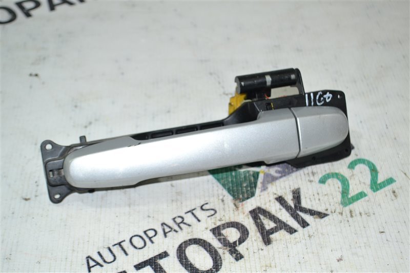 Ручка двери Toyota Corolla NZE121 1NZ-FE 2006 передняя левая (б/у)