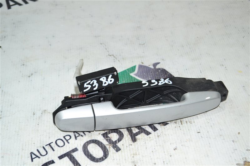Ручка двери Toyota Corolla Runx NZE121 1NZ-FE 2006 передняя правая (б/у)
