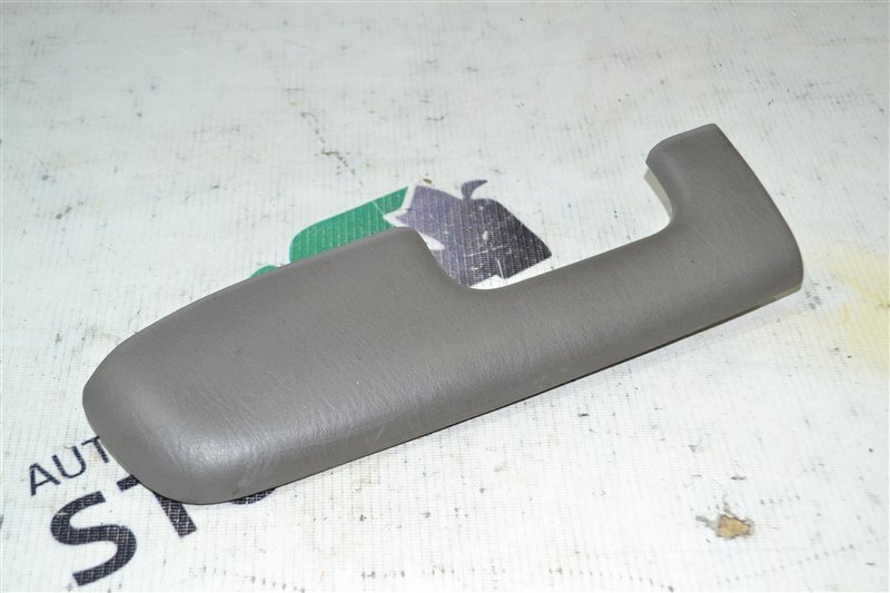 Накладка обшивки двери Toyota Corolla NZE121 1NZ 2001 левая (б/у)