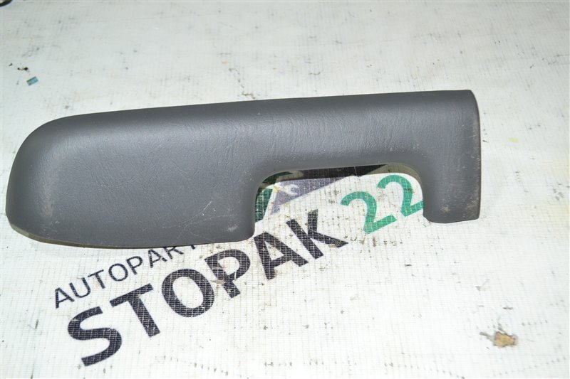 Накладка обшивки двери Toyota Corolla NZE121 1NZ-FE 2005 правая (б/у)