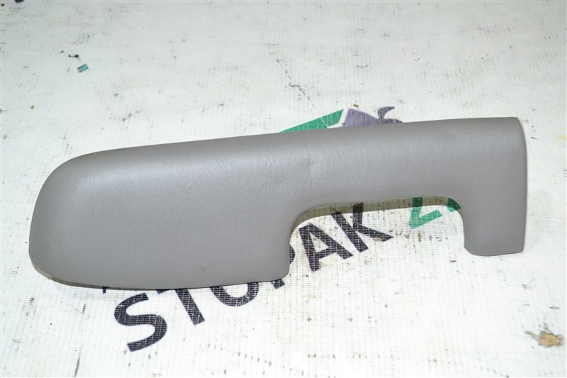 Накладка обшивки двери Toyota Corolla NZE121 1NZ 2001 правая (б/у)