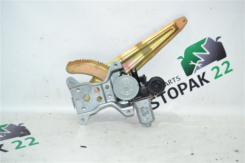 Стеклоподъемник Toyota Fielder NZE121 1NZ-FE 2003 (б/у)