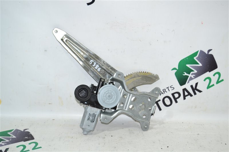 Стеклоподъемник Toyota Corolla Runx NZE121 1NZ-FE 2006 задний правый (б/у)