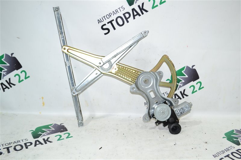 Стеклоподъемник Toyota Fielder NZE121 1NZ-FE 2003 передний левый (б/у)