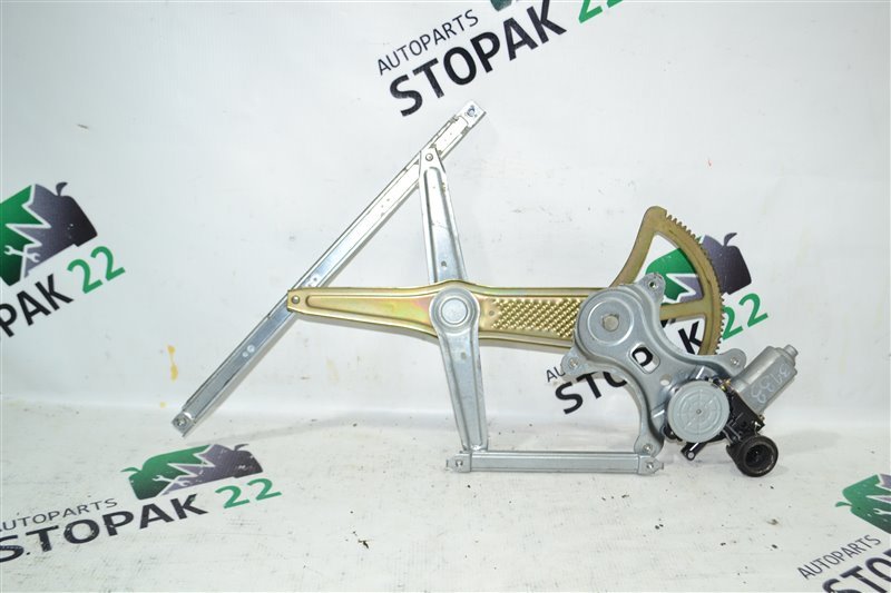Стеклоподъемник Toyota Corolla NZE121 1NZ-FE 2001 передний левый (б/у)