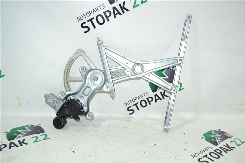 Стеклоподъемник Toyota Corolla NZE124 1NZ-FE 2000 передний правый (б/у)