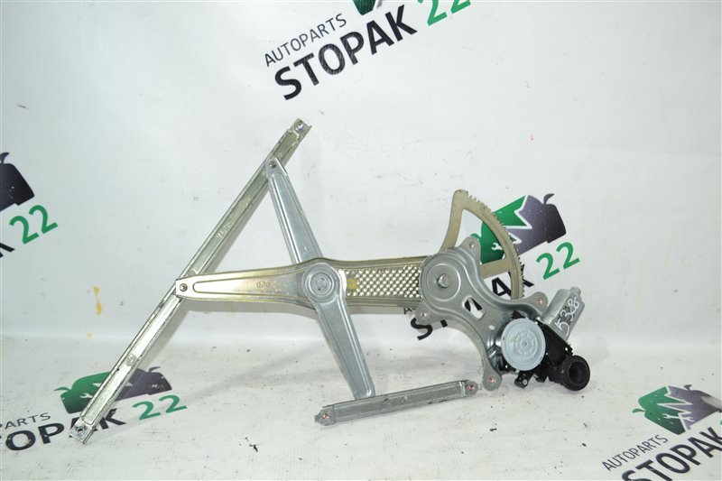 Стеклоподъемник Toyota Corolla Runx NZE121 1NZ-FE 2006 передний правый (б/у)