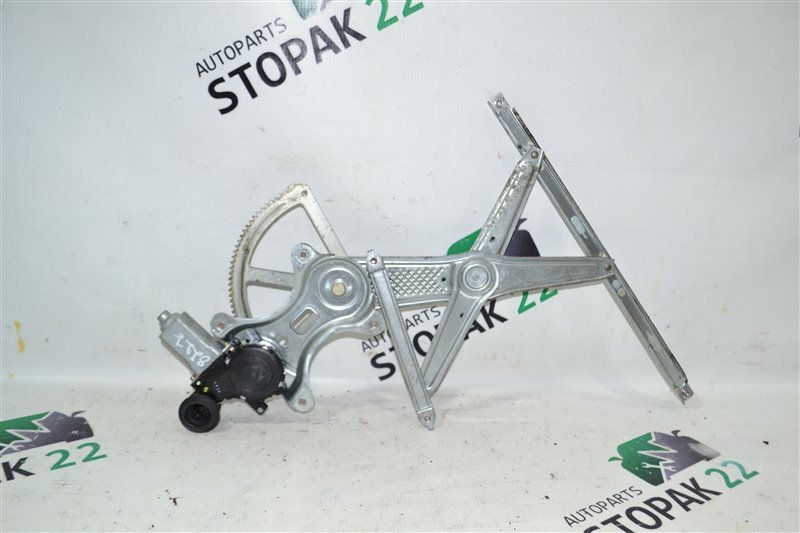Стеклоподъемник Toyota Corolla NZE121 1NZ 2001 передний правый (б/у)
