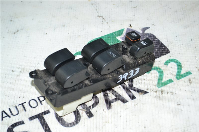 Блок управления стеклоподъемниками Toyota Corolla NZE121 1NZ-FE 2001 (б/у)