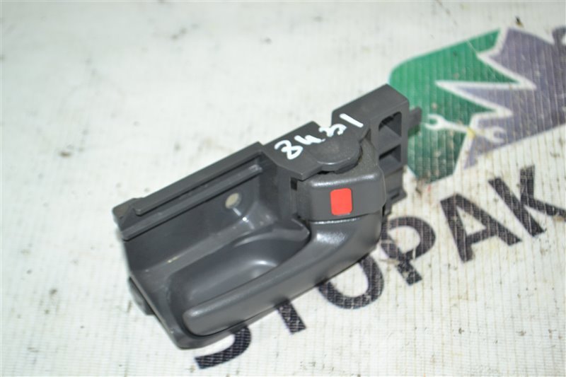 Ручка двери Toyota Corolla NZE121 1NZ-FE 2005 правая (б/у)