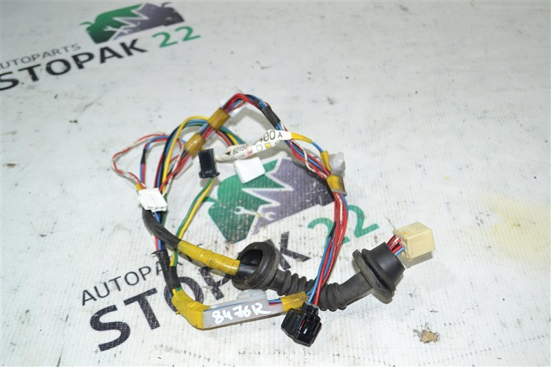 Проводка двери Toyota Runx NZE121 1NZ-FE 2002 задняя (б/у)