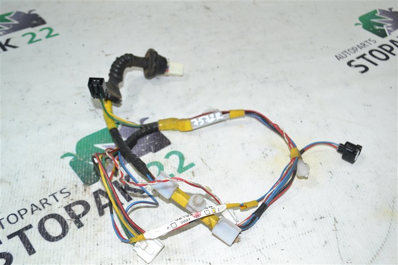Проводка двери Toyota Allex NZE121 1NZ-FE 2001 задняя (б/у)