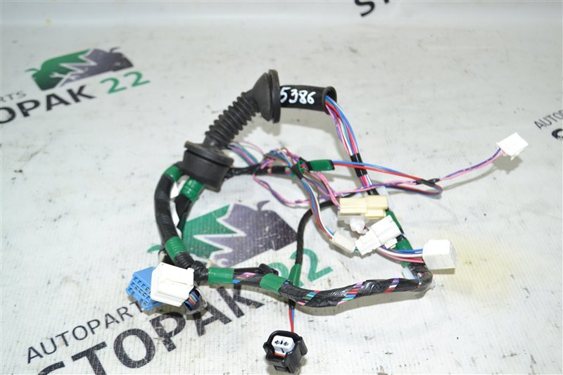 Проводка двери Toyota Corolla Runx NZE121 1NZ-FE 2006 передняя левая (б/у)