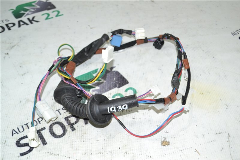 Проводка двери Toyota Corolla NZE124 1NZ-FE 2000 передняя левая (б/у)