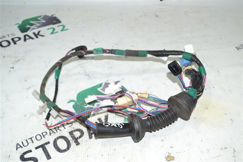 Проводка двери Toyota Corolla/Fielder/Allex/Runx NZE/120/121/123/124 1NZ 2000 передняя левая (б/у)