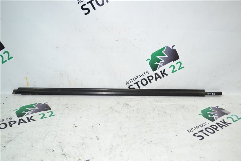 Молдинг стекла Toyota Corolla NZE121 1NZ-FE 2005 передний левый (б/у)
