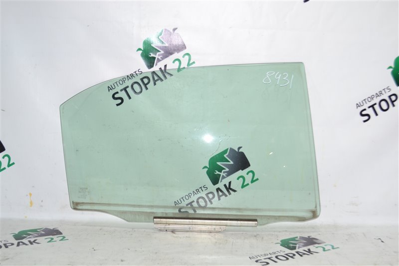Стекло двери Toyota Corolla NZE121 1NZ-FE 2005 заднее правое (б/у)