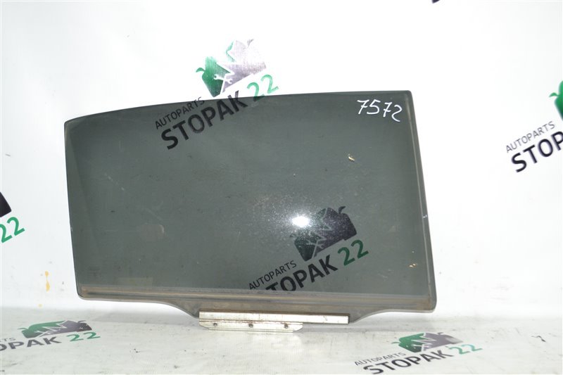 Стекло двери Toyota Allex NZE121 1NZ-FE 2001 заднее правое (б/у)