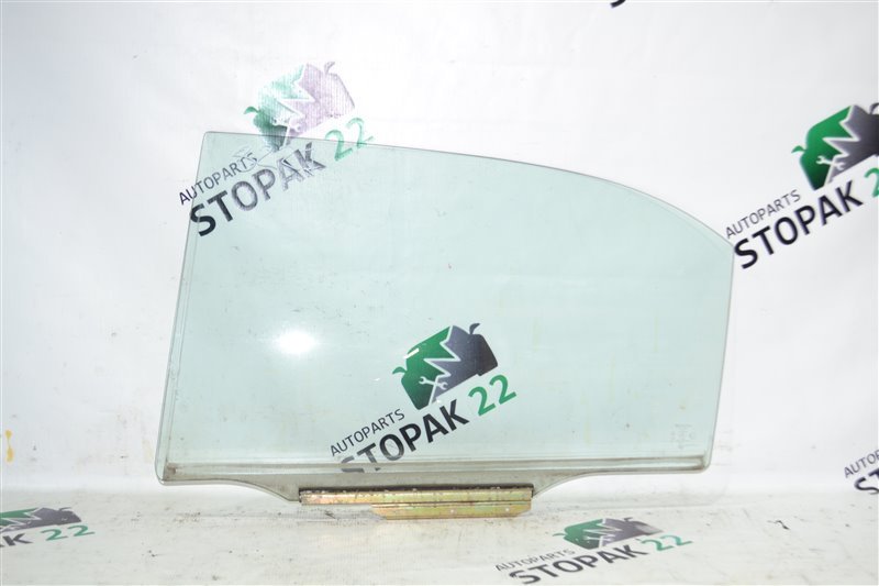 Стекло двери Toyota Corolla NZE121 1NZ 2001 переднее левое (б/у)