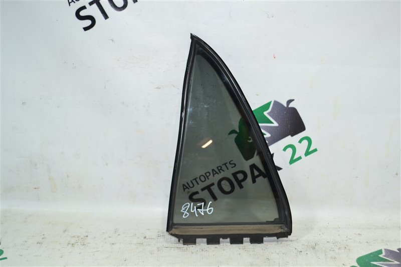 Форточка Toyota Runx NZE121 1NZ-FE 2002 задняя левая (б/у)