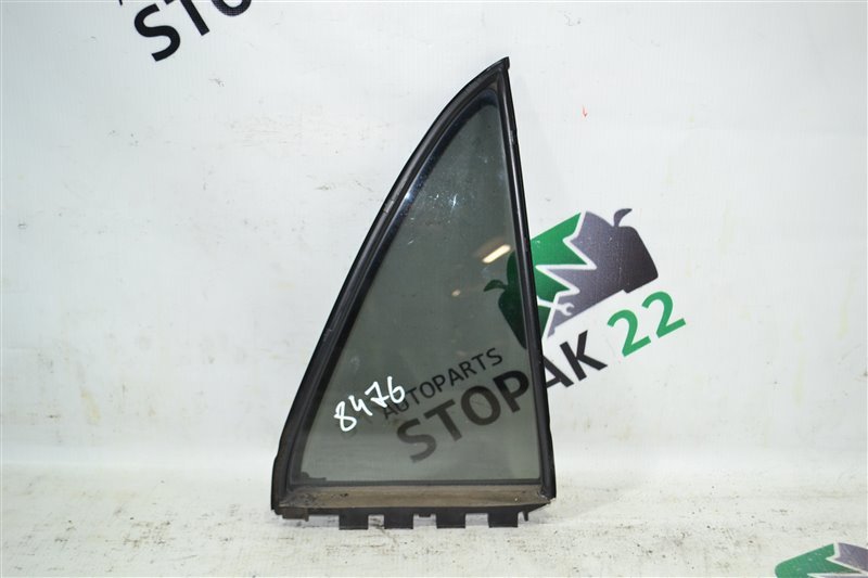 Форточка Toyota Runx NZE121 1NZ-FE 2002 задняя правая (б/у)